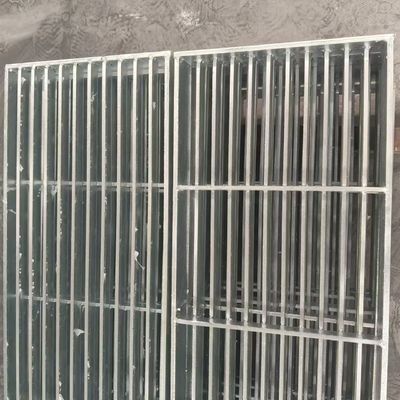 কারখানার মেঝেতে দুর্দান্ত অগ্নি সুরক্ষা সহ স্টিলের গ্রিড শক্তিশালী লোড বহন ক্ষমতা