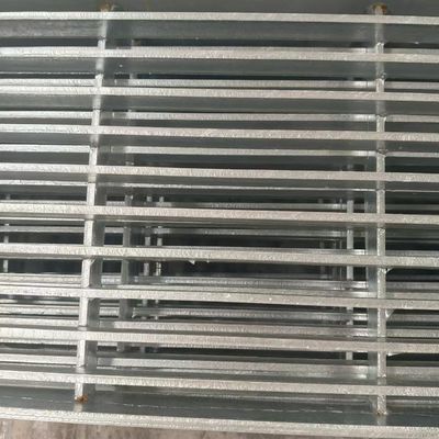 2.0mm-5.0mm বেধ ছিদ্রযুক্ত ধাতু প্লেট 1000mm প্রস্থ