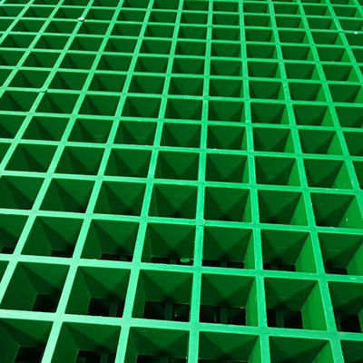 30mm 38x38mm Gritted Fiberglass Stair Treads